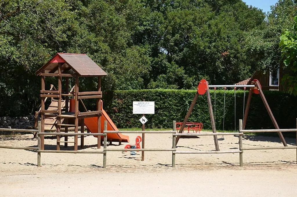 רוקמאדור Camping Le Roc צרפת